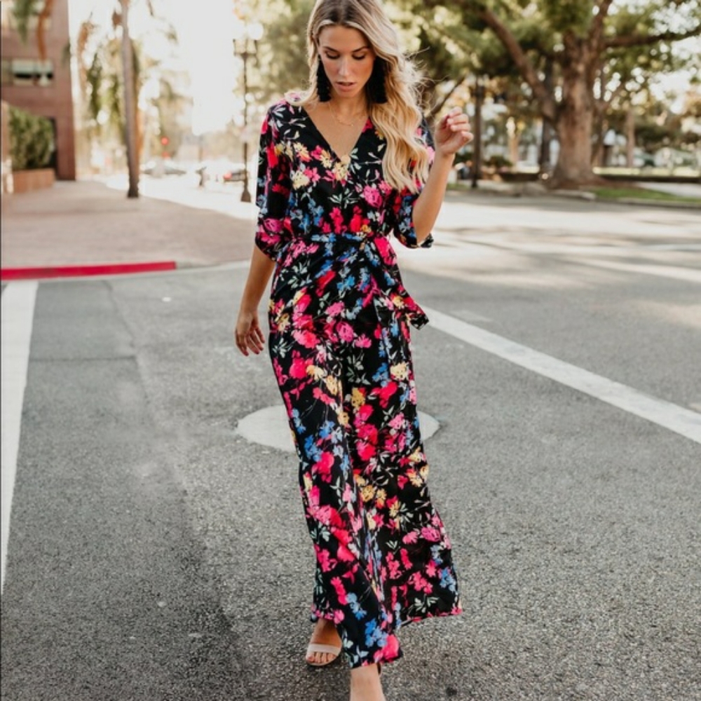 VICI Colorful Blooms Kimono Dress
